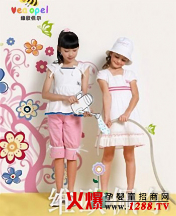 �S�W�堖ͯ�b��麢�ӿ옷(l��)���L(zh��ng)