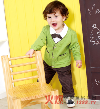 ���˷��냺�b��ů�ɐ�(��i)��M(m��n)ͯȤ