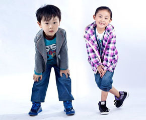 ż�w��ͯ�����ʾ�����������׃�����(y��ng)ע��һ���c(di��n)