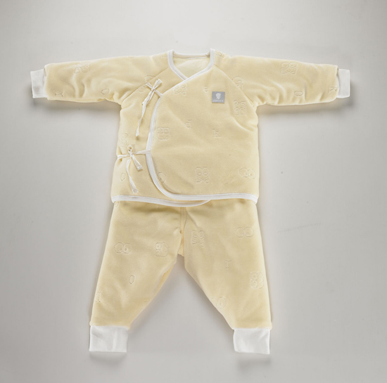 ׿?j��)����������b