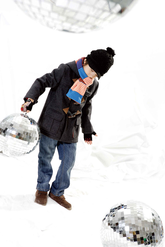 �U�P�㘷���Һ�ɫͯ�b