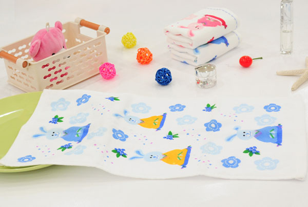 ���(y��ng)��ͯ��ͨ��ë��