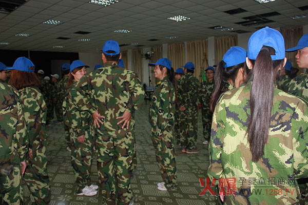 ���w����ի@�����ի@�г��L