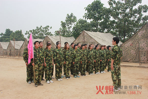 �F(tu��n)�(du��)ʿ��չʾ