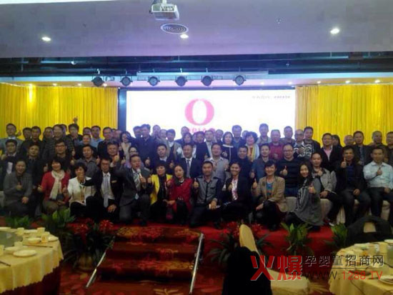 �W��(bi��o)��ͯ�׌ý��ڷ���߄�(chu��ng)���̘I(y��)ģʽ�l(f��)��������]Ļ