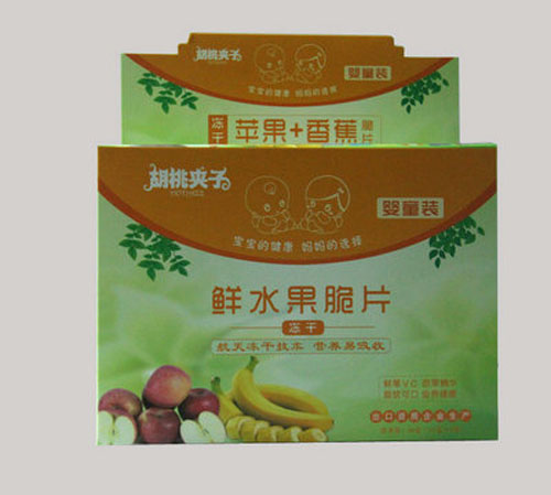 胡桃?jiàn)A子鮮水果脆片嬰童裝