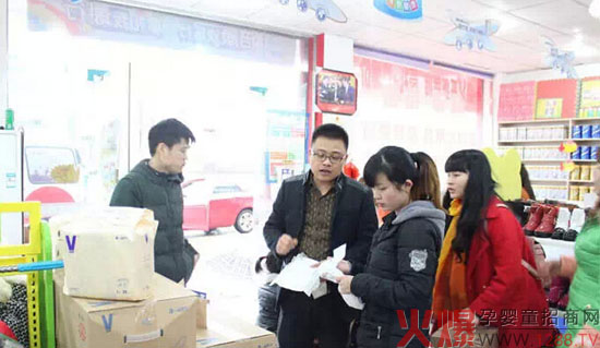 ǧ�˰ّB(t��i)�ۡ�һ��V ��������һ�N��һ��Vϵ���װl(f��)