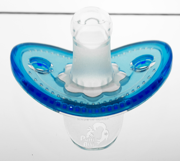 ���ې۵Ϲ��z���������{ɫ