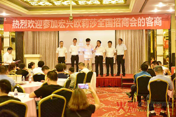 ȫ�S��չ�F(xi��n)Ʒ������ �W��ɯ���̷��Ϻ����̕��٬F(xi��n)ӆ؛�񳱣�