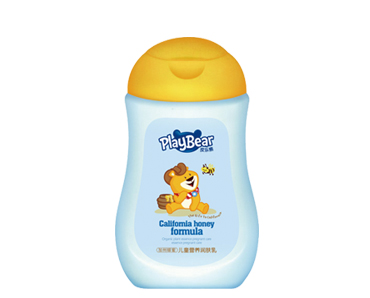 皮樂熊兒童營養(yǎng)潤膚乳.jpg 皮樂熊兒童營養(yǎng)潤膚乳.jpg