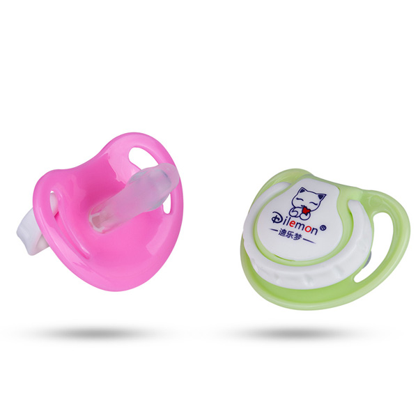 迪樂(lè)夢(mèng)帶鏈兩只裝安撫奶嘴.jpg 迪樂(lè)夢(mèng)帶鏈兩只裝安撫奶嘴.jpg