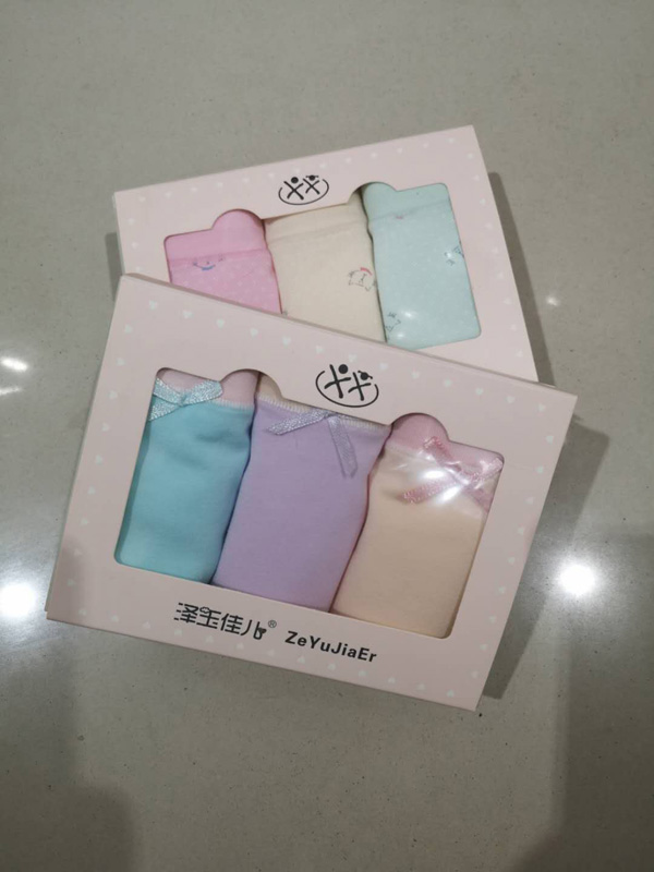 澤玉佳兒內褲盒裝.jpg 澤玉佳兒內褲盒裝.jpg