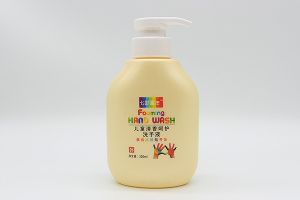 七彩童年兒童清香呵護(hù)洗手�.jpg 七彩童年兒童清香呵護(hù)洗手�.jpg