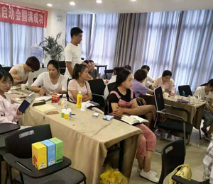  ��ʿؐؐ�I�B(y��ng)Ʒ��Ӗ(x��n)8