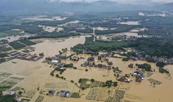 �YԮ���������˕r(sh��)�D�����������ʳƷ���Ї���ͯ����������ٛ(z��ng)���Y30���f