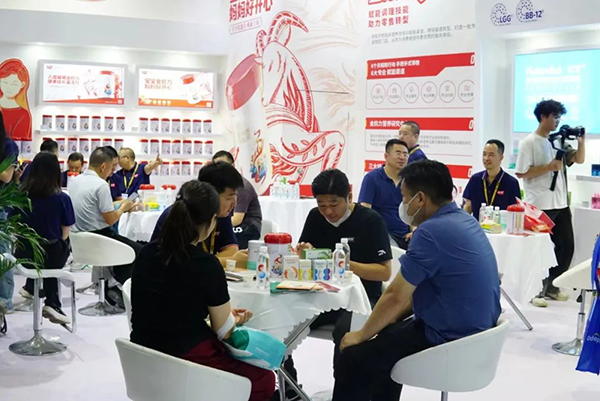 直擊展會(huì)現(xiàn)場(chǎng)4.jpg 直擊展會(huì)現(xiàn)場(chǎng)4.jpg