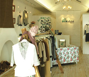 �ཿɃ�����չʾ