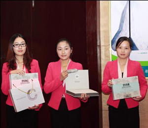 ��ǧ��С�㡱�Ͳ��֮aƷ