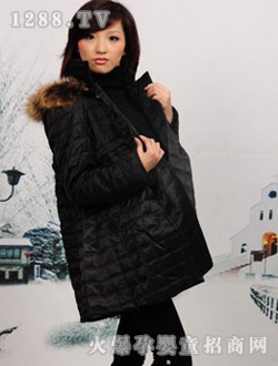 �з��˺�ɫ�ЋD��q��