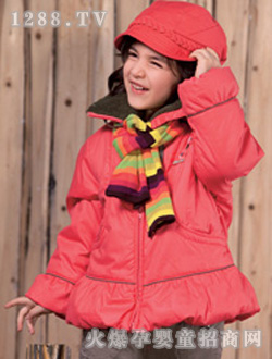 �{�۾��`Ůͯ�tɫ����