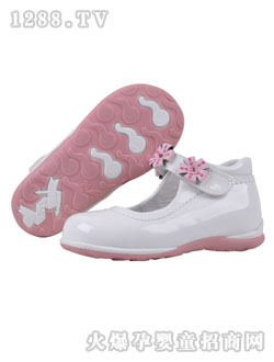 ����ʿ��ɫ��(w��n)��Ь���\�ӣ�