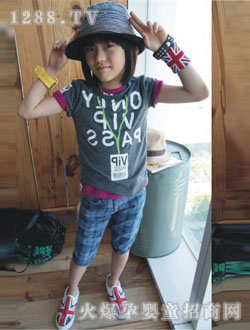 �옷���ϵ����ɫ���b