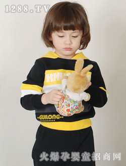 ����Ʒ��Ů�b