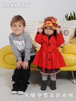 ���؁��tɫСͯ�b