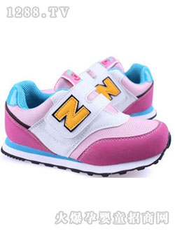 ���Ͳ�Ůͯ�\��Ь