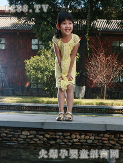 �������Sɫ�����B��ȹ