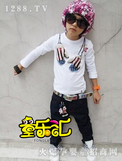 ͯ���R��ɫ�r��ͯ�b