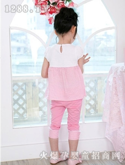 С�ɘ�(l��)�۰�ɫ����