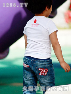 С�ɘ�(l��)��ɫ����