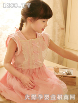 С�ɘ�(l��)��ɫ���b