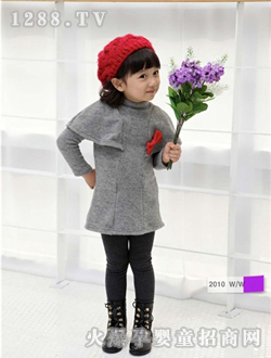 С�ɘ�(l��)��ɫ���b