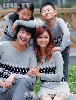 С�ɘ���ɫ�H���b