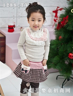 С�ɘ���ɫ���b