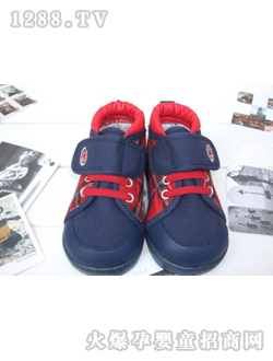 ͯ�ľ��{(l��n)ɫƴ��Ь