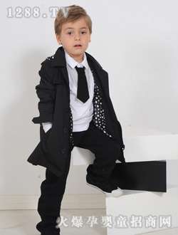 ���؁���ɫ�r(sh��)�����b