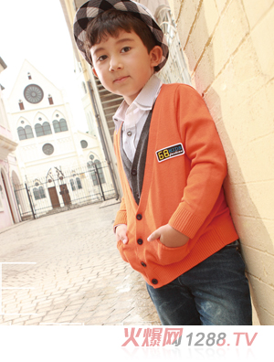 CE����ͯ�b��ɫ