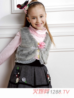 �U�P�㘷���ɐ�Ůͯ���