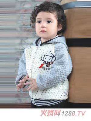 ʥ��u��ͯ��ñ��ɫ���c(di��n)���b