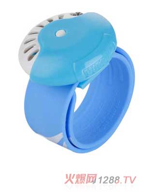 �L(f��ng)�Z��ͨ���{ɫ����Ȧ